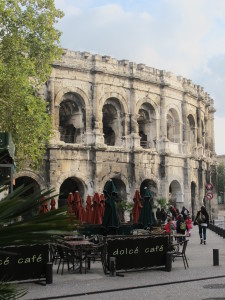 Les-arenes-de-Nimes