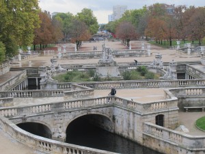 Nimes- J. d ela Fontaine